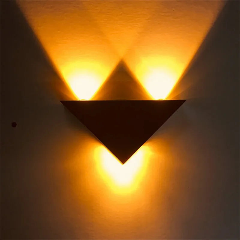 Aluminium LED Triangle Shape sconce light