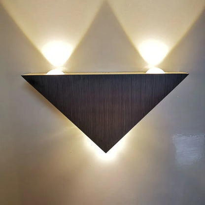 Aluminium LED Triangle Shape sconce light