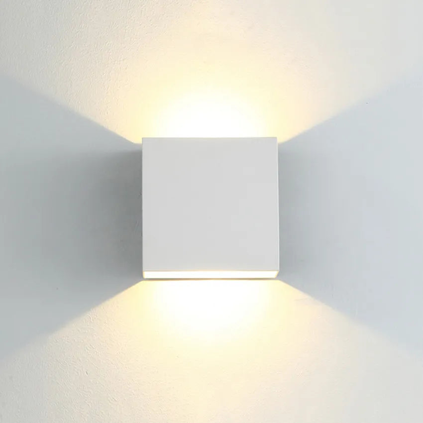 LED Aluminum Modern sconce Light