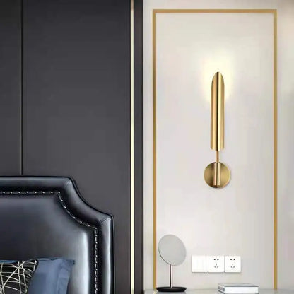 Nordic Gold up/down sconce light
