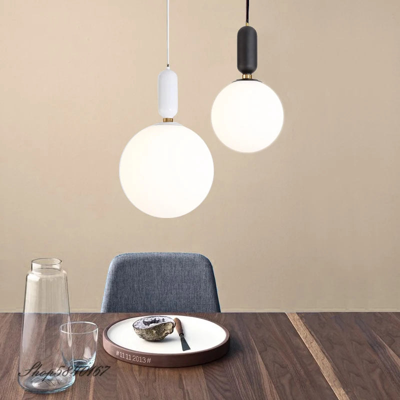 Luces colgantes de diseñador nórdico, lámpara colgante de bola de cristal lechoso para sala de estar, comedor, lámparas de habitación, lámpara colgante de suspensión creativa