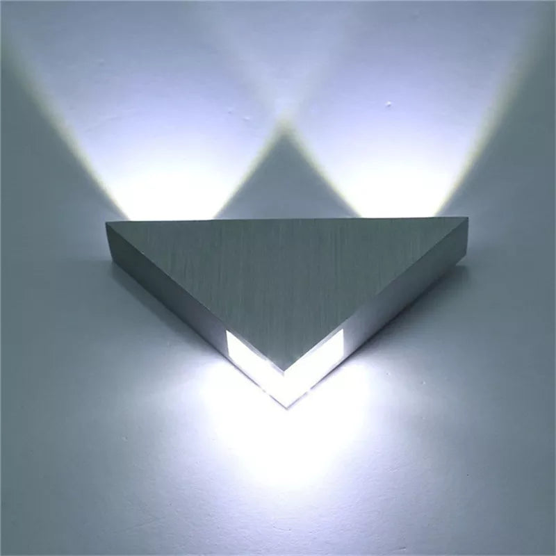 Aluminium LED Triangle Shape sconce light