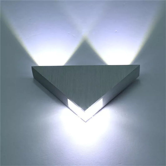 Aluminium LED Triangle Shape sconce light