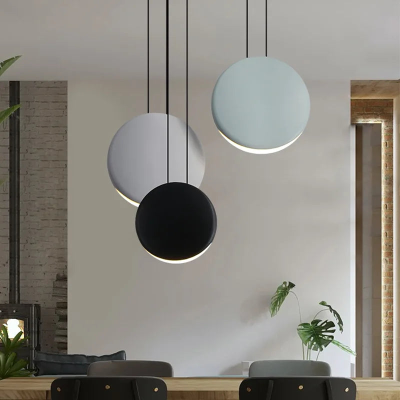 Atmosphere Creative Background Crescent Pendent Lamp